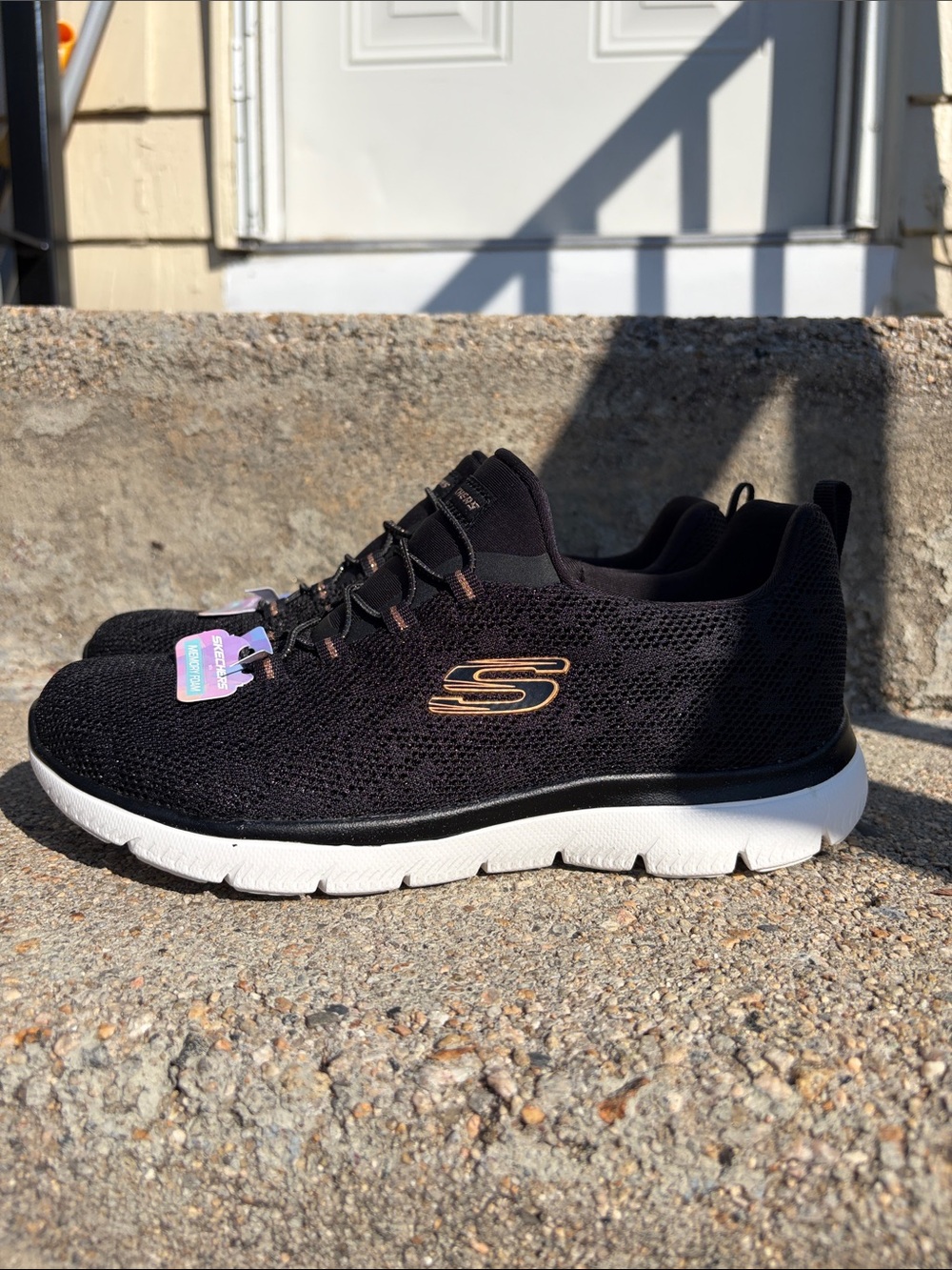 🆕Skechers Black Lace Mesh Slip-On Memory Foam Sneakers White Sole & Gold Logo